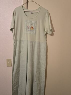 Vintage Disney Winnie The Pooh embroidered Green Dress